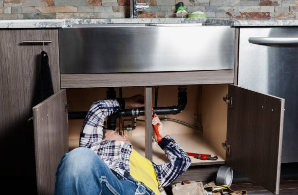 Best Toilet Repair Services  in Redwood Valley, CA